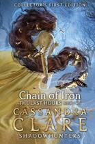 Couverture du livre « CHAIN OF IRON - THE LAST HOURS 2 » de Cassandra Clare aux éditions Walker Books