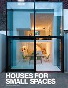 Couverture du livre « Houses for small spaces » de Gary Takle aux éditions Think