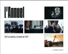 Couverture du livre « L'annuel ; 2017 en photos, le choix de l'AFP » de  aux éditions La Decouverte