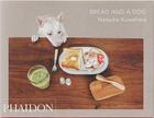 Couverture du livre « Bread and a dog » de Kuwahar Natsuko aux éditions Phaidon Press