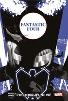 Couverture du livre « Fantastic Four : l'histoire d'une vie » de Mark Russell et Sean Isazake aux éditions Panini