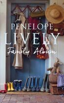 Couverture du livre « Family Album » de Penelope Lively aux éditions Epagine