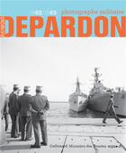 Couverture du livre « Raymond Depardon ; photographe militaire ; 1962-1963 » de  aux éditions Gallimard