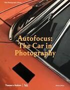 Couverture du livre « Autofocus the car in photography » de Marta Weiss aux éditions Thames & Hudson