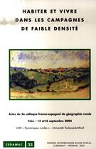 Couverture du livre « Habiter et vivre dans les campagnes de faible densite - actes du colloque franco-espagnol de geograp » de Colloque Franco-Espa aux éditions Pu De Clermont Ferrand