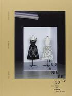 Couverture du livre « Les années 50 ; la mode en France (1947-1957) » de  aux éditions Paris-musees