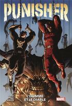 Couverture du livre « Punisher t.2 : l'homme et le diable » de Jesus Saiz et Jason Aaron et Paul Azaceta aux éditions Panini