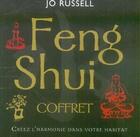 Couverture du livre « Feng shui ; créer l'harmonie dans votre habitat ; coffret cube » de Jo Russell aux éditions Contre-dires