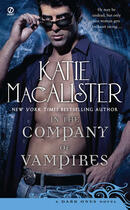 Couverture du livre « In the Company of Vampires » de Katie Macalister aux éditions Penguin Group Us