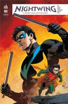 Couverture du livre « Nightwing rebirth t.3 : Nightwing doit mourir » de Tim Seeley et Javier Fernandez aux éditions Urban Comics
