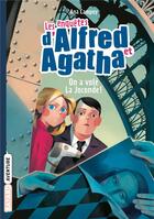 Couverture du livre « Les enquêtes d'Alfred et Agatha Tome 8 : on a volé la Joconde ! » de Ana Campoy aux éditions Bayard Jeunesse