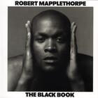 Couverture du livre « The black book » de Robert Mapplethorpe aux éditions Schirmer Mosel
