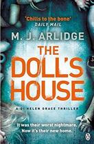 Couverture du livre « The doll's house » de M. J. Arlidge aux éditions Adult Pbs