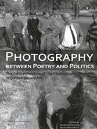 Couverture du livre « Photography between poetry and politics. the critical position of the photographic medium in contem » de We Van Gelder Hilde aux éditions Leuven University Press