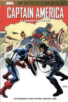 Couverture du livre « Captain America : le soldat de l'hiver » de Ed Brubaker et Michael Lark et Steve Epting aux éditions Panini