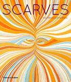 Couverture du livre « Scarves » de Albrechtsen et Solanke aux éditions Thames & Hudson