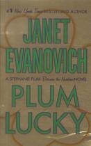 Couverture du livre « Plum Lucky » de Janet Evanovich aux éditions St Martin's Press