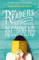 Couverture du livre « READERS OF BROKEN WHEEL RECOMMEND » de Katarina Bivald aux éditions Random House Uk