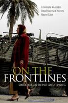 Couverture du livre « On the frontlines: gender, war, and the post-conflict process » de Cahn Naomi aux éditions Editions Racine