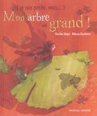 Couverture du livre « Je Suis Petite Mais Mon Arbre Est Grand » de Rebecca Dautremer et Christine Beigel aux éditions Magnard