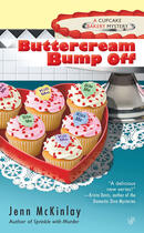 Couverture du livre « Buttercream Bump Off » de Mckinlay Jenn aux éditions Penguin Group Us