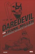 Couverture du livre « Daredevil par Franck Miller » de David Mazzucchelli et Bill Sienkiewicz et Frank Miller et John Jr. Romita aux éditions Panini