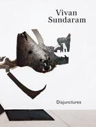 Couverture du livre « Vivan sundaram ; disjunctures » de Okwui Enwezor aux éditions Prestel