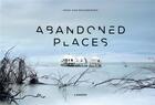 Couverture du livre « Abandoned places » de Henk Van Rensbergen aux éditions Lannoo