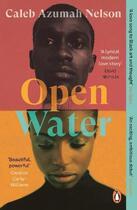 Couverture du livre « Open water » de Caleb Azumah Nelson aux éditions Penguin