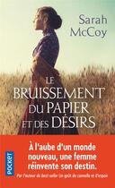 Couverture du livre « Le bruissement du papier et des désirs » de Sarah Mccoy aux éditions Pocket