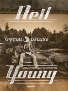 Couverture du livre « Neil Young, une autobiographie motorisée » de Neil Young aux éditions Rock & Folk