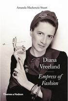 Couverture du livre « Diana vreeland empress of fashion (hardback) » de Mackenzie Amanda aux éditions Thames & Hudson