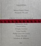 Couverture du livre « Valentino: objects of couture » de Grazia Chiuri Maria aux éditions Rizzoli
