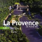 Couverture du livre « La provence en plein vol » de Bec/Mulliez aux éditions Tana