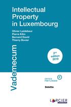 Couverture du livre « Intellectual property in Luxembourg » de Bill Jean-Philippe aux éditions Promoculture