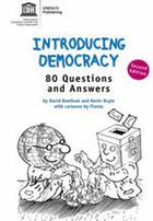 Couverture du livre « Introducing democracy ; 80 questions and answers » de  aux éditions Unesco