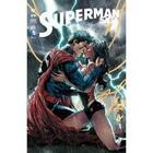 Couverture du livre « Superman saga n.9 » de Scott Snyder aux éditions Urban Comics Press