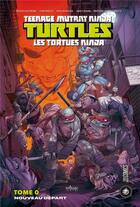 Couverture du livre « Les Tortues Ninja - TMNT : Intégrale vol.1 : t.1 à t.4 : nouveau départ » de Kevin Eastman et Tom Waltz et Peter Laird aux éditions Hicomics