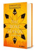 Couverture du livre « The bone season Tome 4 : le masque tombe » de Samantha Shannon aux éditions De Saxus