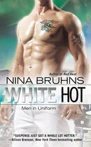 Couverture du livre « White Hot » de Nina Bruhns aux éditions Penguin Group Us