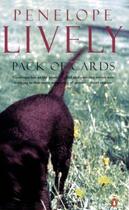 Couverture du livre « Pack of cards: stories 1978-1986 » de Penelope Lively aux éditions Adult Pbs