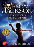 Couverture du livre « Percy Jackson t.1 : le voleur de foudre » de Rick Riordan aux éditions Le Livre De Poche Jeunesse