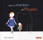 Couverture du livre « Dans la maison de poupée » de Anais Massini aux éditions Autrement